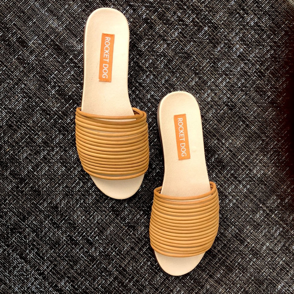 Rocket dog slide sandals -size 7